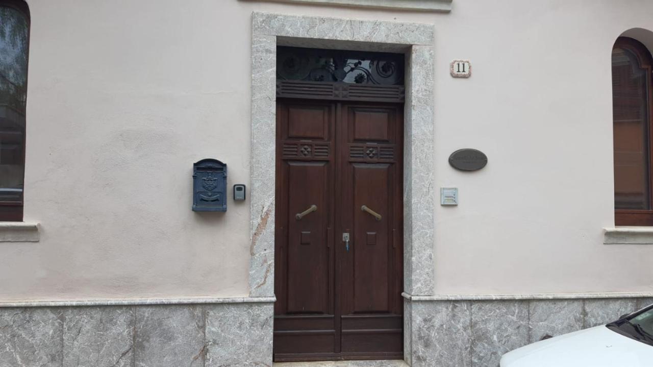 Appartamenti Via Lombardo Giardini-Naxos Extérieur photo